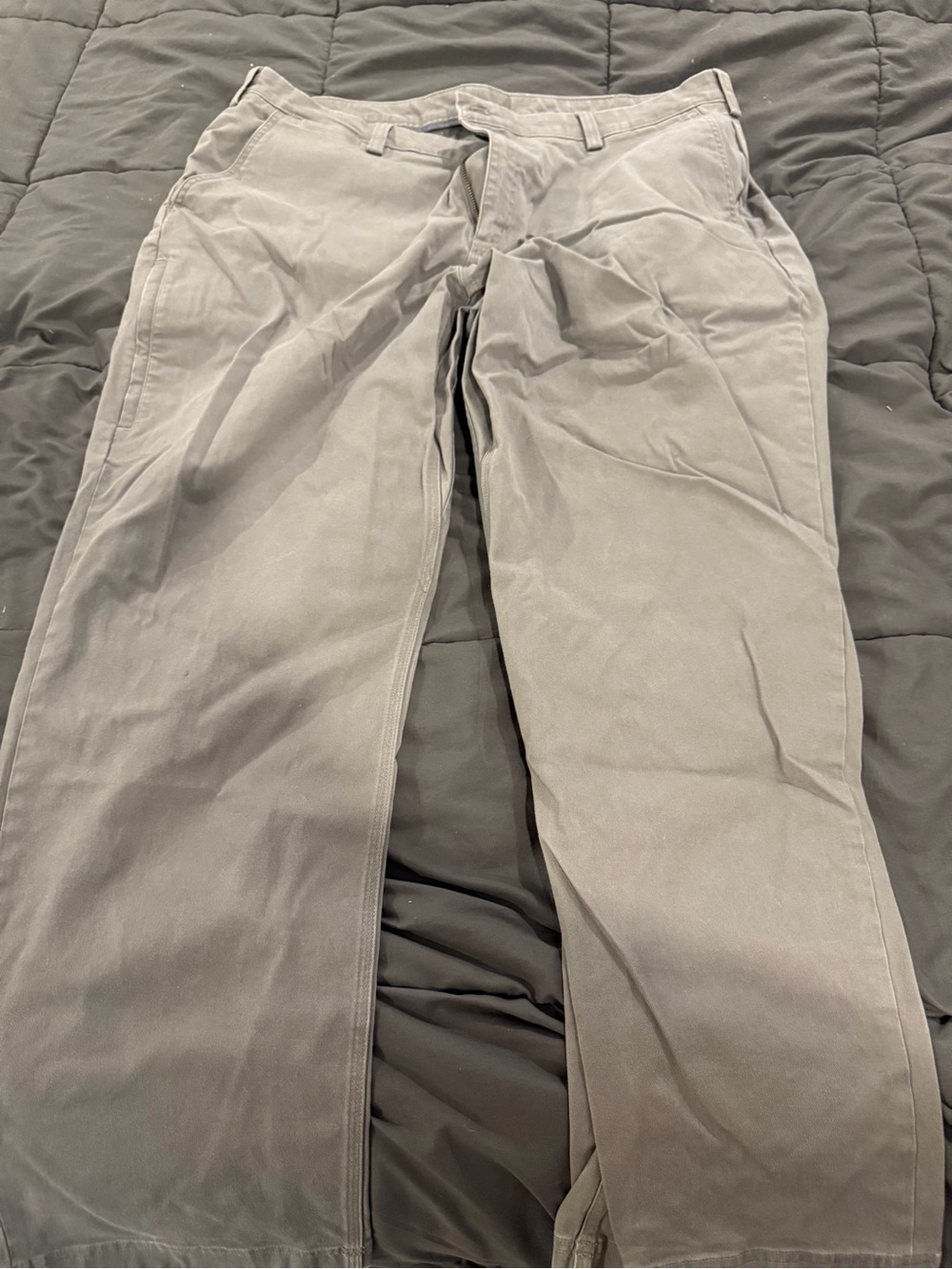Duluth Trading Co Gray Men's Chinos